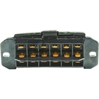 Skrzynka bezpieczników topikowych 6-krotna Ursus C-330 C-360 65650180940 50.18.094.0 / 50180940