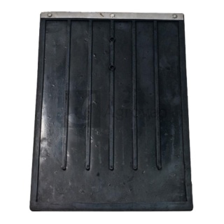 Osłona przeciwbłotna chlapacz błotnika tylnego Ursus C-360 C-4011 65646455340 46.45.534.0