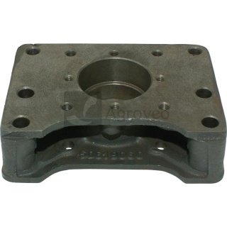 Korpus pośredni łożyska wałka WOM Ursus C-360 C-330 65650619060 50.61.906.0