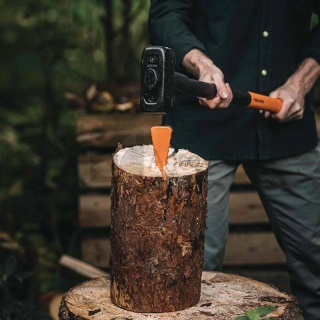 Stalowy klin do rozłupywania FISKARS 15cm 1001614