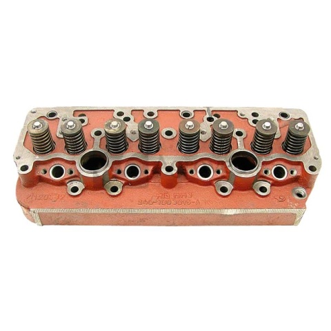 Głowica silnika 7002401003012A102 2401003012A102