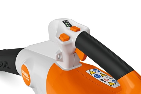 Dmuchawa akumulatorowa STIHL BGA 250