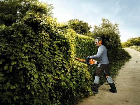 Nożyce spalinowe STIHL HS 82 R
