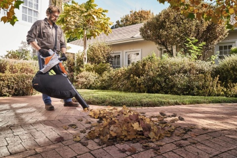 Odkurzacz akumulatorowy STIHL SHA 56