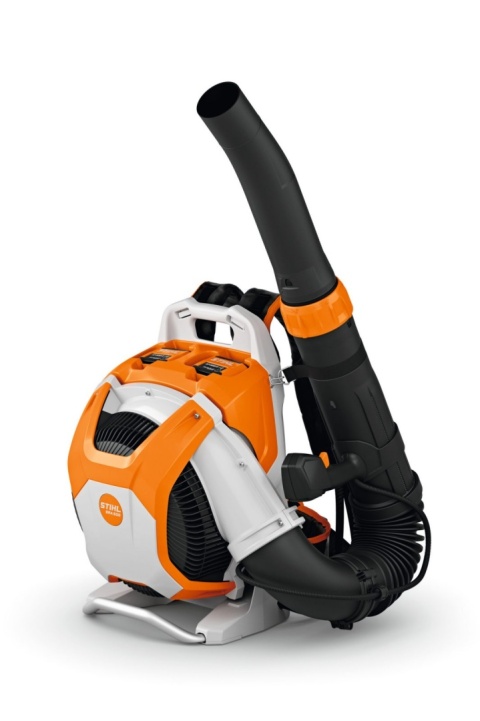 Plecakowa dmuchawa akumulatorowa STIHL BRA 500