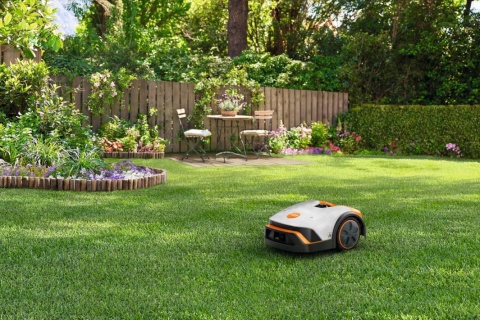 Robot koszący STIHL iMOW 3