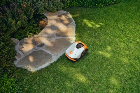 Robot koszący STIHL iMOW 3